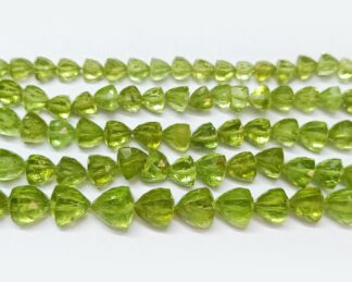Natural Peridot Faceted Trillion Straight Drill Beads 16" Strand, Peridot Triangle Beads, Peridot Trillion Shape Briolettes for jewelry Make
